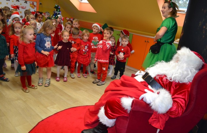 Magiczne spotkanie z Mikołajem i Elfami