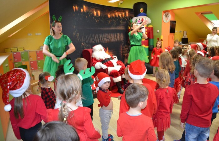 Magiczne spotkanie z Mikołajem i Elfami