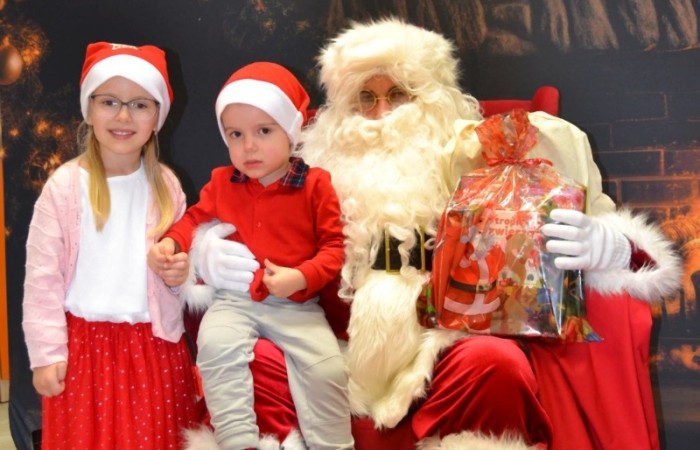 Magiczne spotkanie z Mikołajem i Elfami