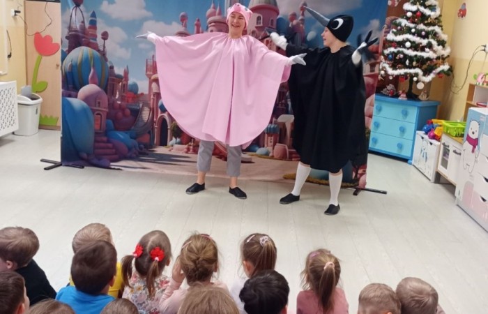 Wizyta Teatrzyku Zielony Melonik