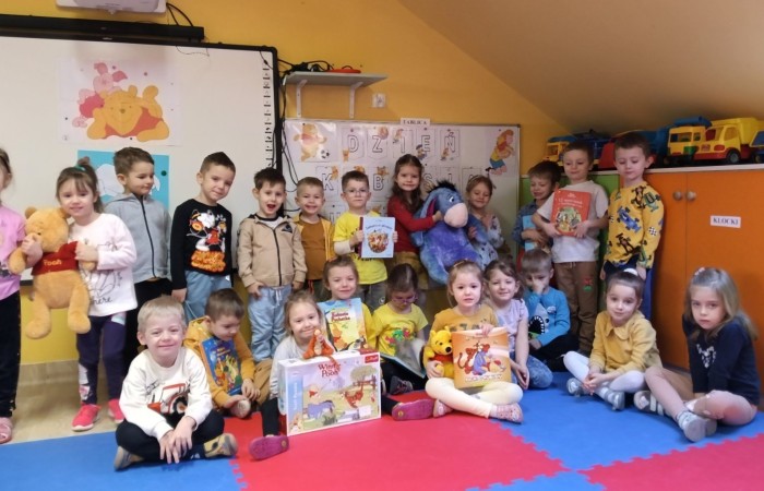 Dzień Kubusia Puchatka - grupa Smerfy