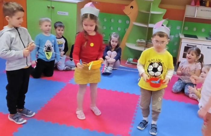 Dzień Kubusia Puchatka - grupa Smerfy