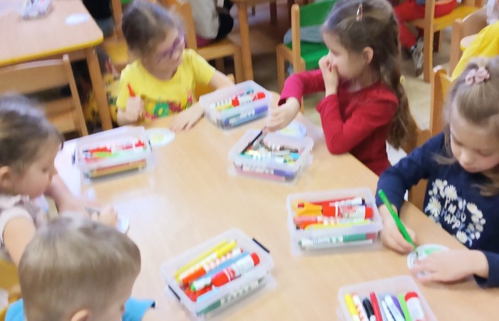 Dzień Kubusia Puchatka - grupa Smerfy