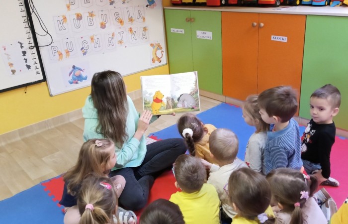 Dzień Kubusia Puchatka - grupa Smerfy