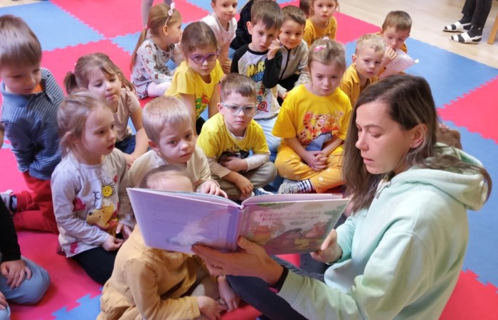 Dzień Kubusia Puchatka - grupa Smerfy