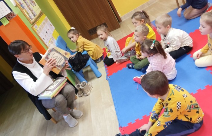 Dzień Kubusia Puchatka - grupa Smerfy