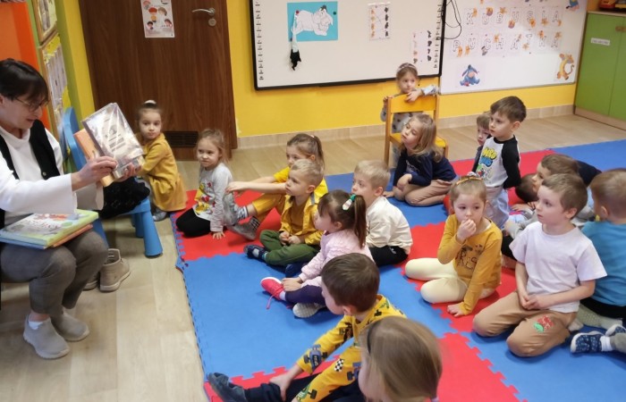Dzień Kubusia Puchatka - grupa Smerfy