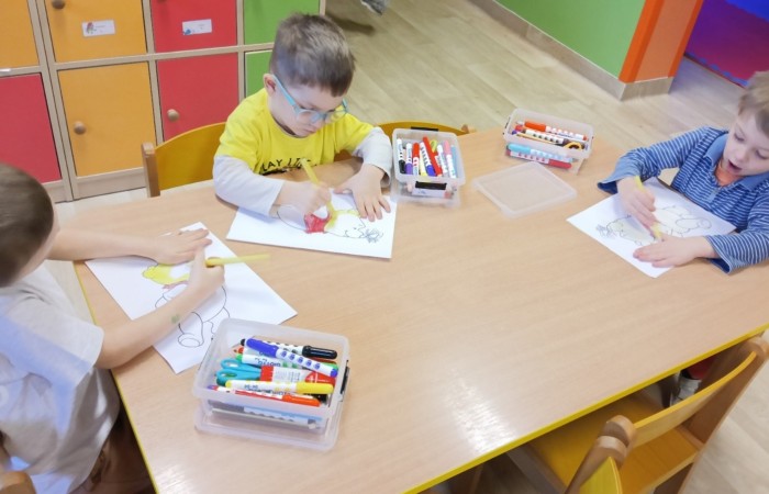 Dzień Kubusia Puchatka - grupa Smerfy
