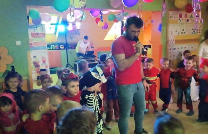 Bal karnawałowy
