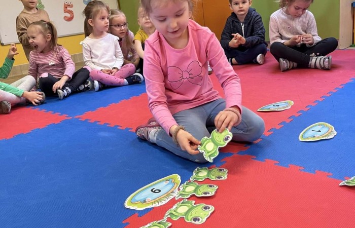 Dzień Matematyki w naszym przedszkolu! - Smerfy