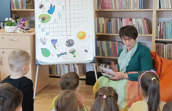 Pierwszy dzień wiosny - grupa Smerfy