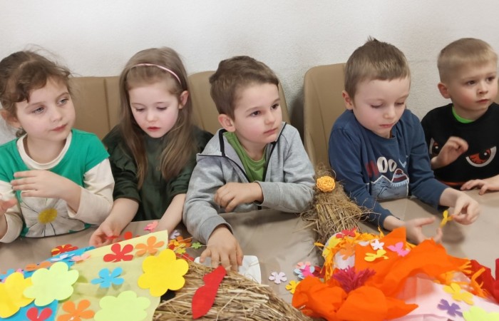 Pierwszy dzień wiosny - grupa Smerfy