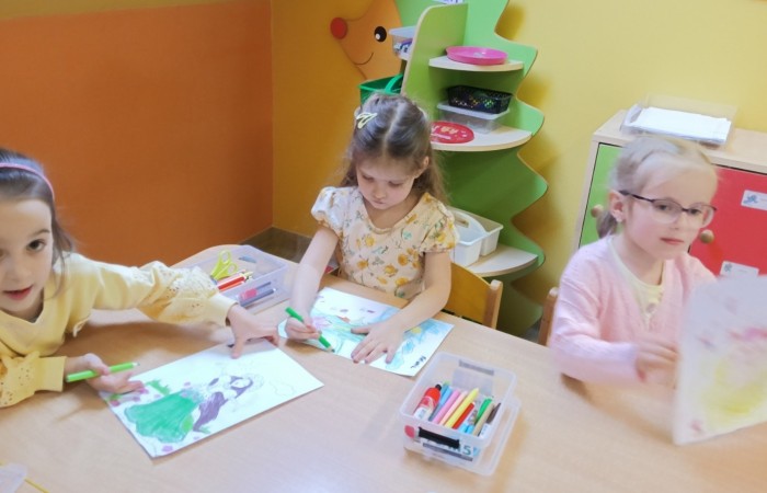 Pierwszy dzień wiosny - grupa Smerfy