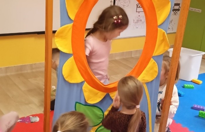 Dzień Teatru - grupa Smerfy