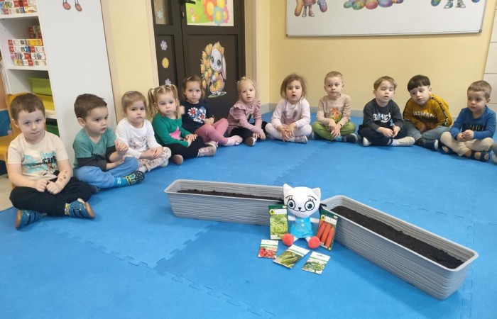 Zakładamy „Zielone ogródki” w Przedszkolu - grupa Słoneczka