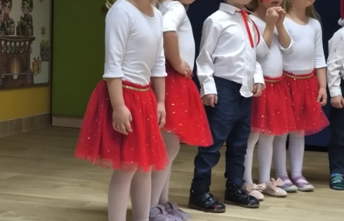 Świąteczne spotkanie z rodzicami w grupie „Smerfy”