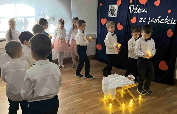 Dzień Babci i Dziadka - spotkanie czytelnicze w Bibliotece z Seniorami